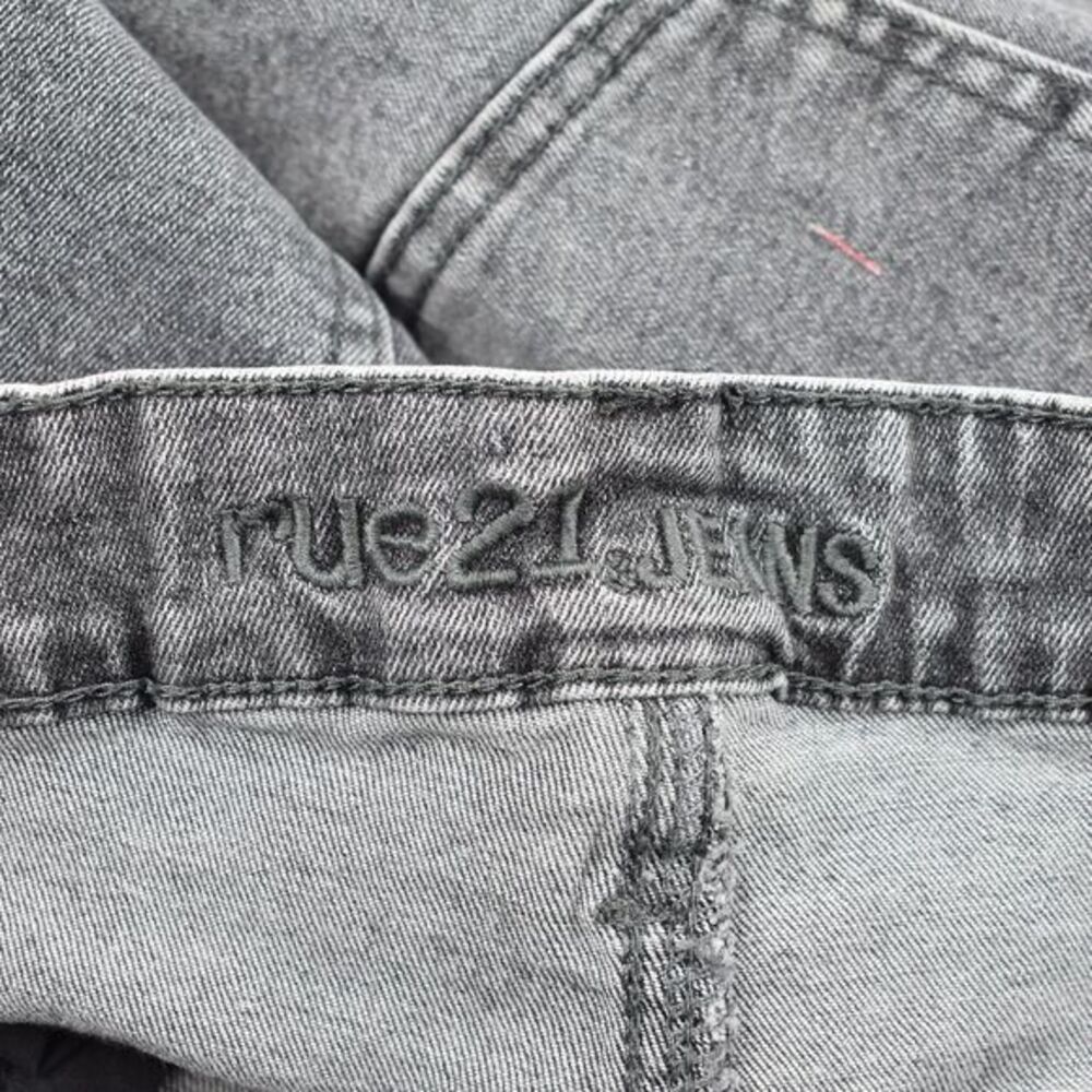 Rue21 Grey Jeans Size 36/34 Gently Used Condition no‎ holes or stains - Picture 4 of 5